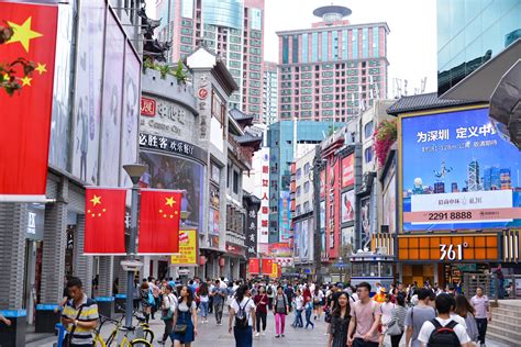 中国外国人最多的几个城市，各有特色，其中一个被称第三世界首都