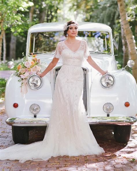 33 Vintage Inspired Wedding Dresses