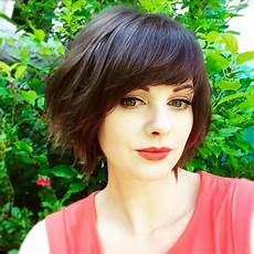 Heavy Side Fringe Hairstyles by Textured Bob With Heavy Side Fringe Hair Today Heavy Side Fringe Hairstyles
