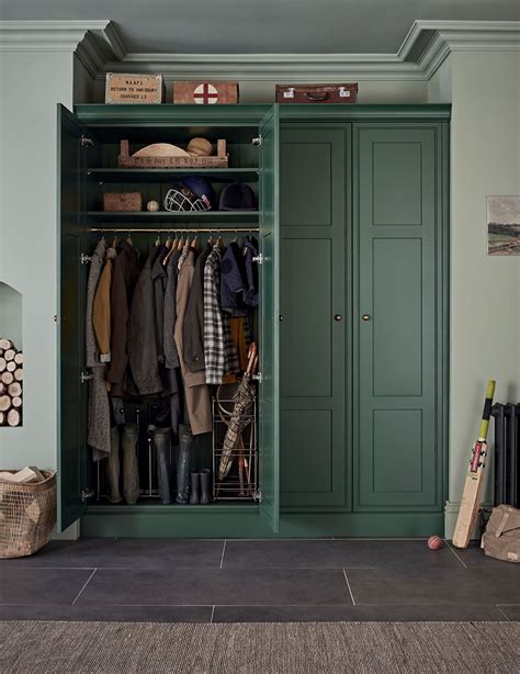 Entryway closet ideas: 10 tips for hallway closets | Homes and Gardens