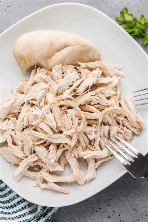 7 Benefits of Eating Boiled Chicken - ventsbusiness