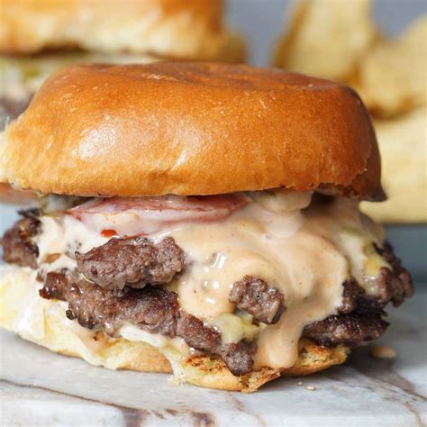 These Smash Burger Sliders Are So Good - Savored Sips