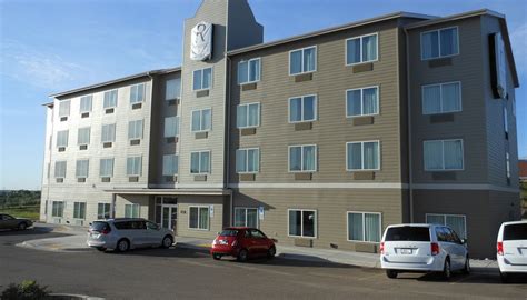 ROOSEVELT PLACE HOTEL (Bismarck) - Hotel Reviews, Photos, Rate ...