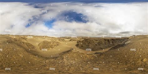 360° view of PERU - Coastal Desert of Nazca - Ica River Valley - Alamy