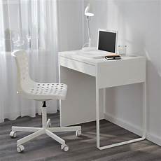 Computer Desk For Small Space by Computer Desk For Small Spaces And Efficient Space Computer Desk For Small Space
