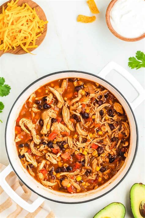 Easy Red Chicken Chili (with Shredded Chicken) | Get On My Plate