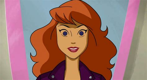 Épinglé par Matthew Smith sur scooby doo | Daphne blake, Daphné