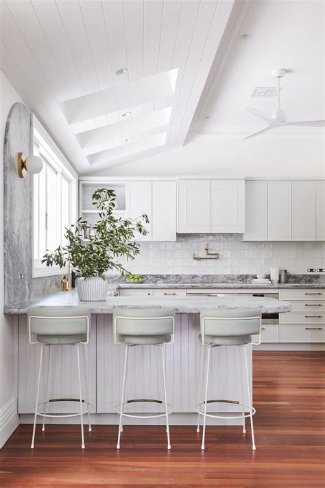 31+ Kitchen Peninsula Ideas ( STYLISH & FUNCTIONAL )