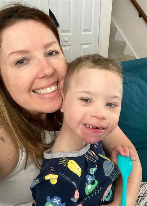 Mom thanks barber who created ‘safe space’ for son with Down syndrome - ABC News