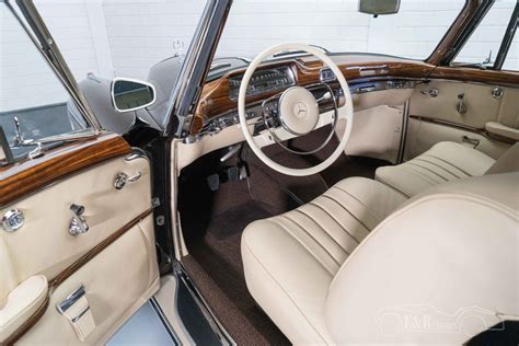 Mercedes Benz 220 SE a la venta en ERclassics
