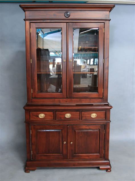 Mahogany Wood Display Cabinet With Cupboard & Drawers | Turendav ...