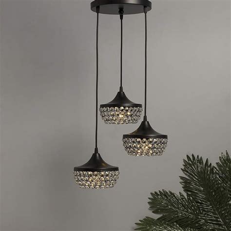 Cluster & Chandeliers – Homesake.in