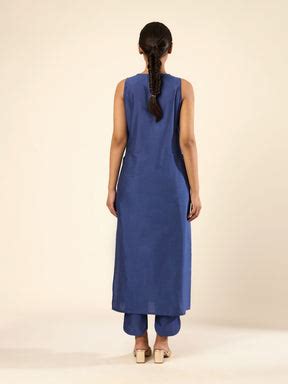 Baranasi Silk Pintuck Kurta- Navy Blue