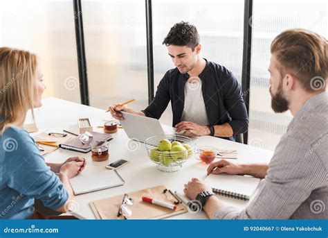 Be Busy Doing 的图像结果