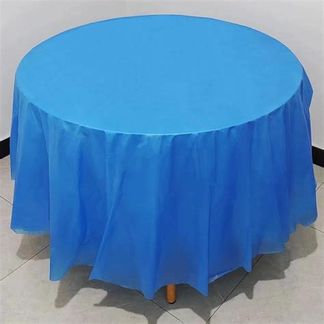 Harvn End Of Line Sale The Round Table Cover Is A Deep Blue Circle ...