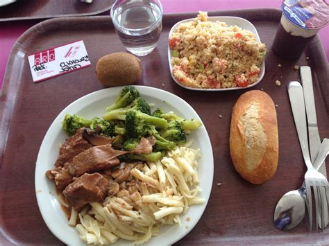 School in France - FrenchCrazy