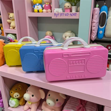 Retro Radio Mini Bag/Travel/Vanity Bag – Pink Bubble