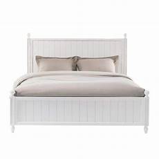lit en bois blanc lit 160 x 200 cm en bois blanc newport maisons du monde lit en bois blanc lit 160 x 200 cm en bois blanc newport maisons du monde