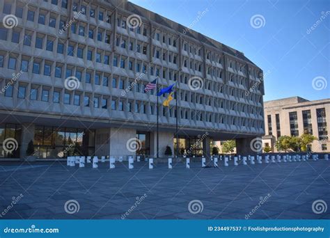 The U.S. Department of Health and Human Services (Hubert H Editorial ...