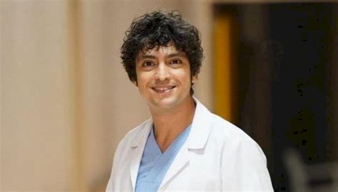 Verio se Taner Olmez, glavni glumac serije Mucize Doktor (FOTO ...