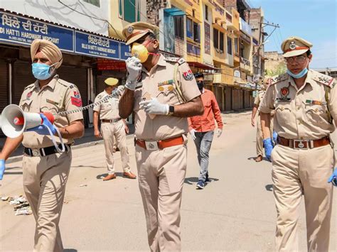 Punjab Govt Promotes Heroic Policeman Whose Hand Was Cut & Reattached ...