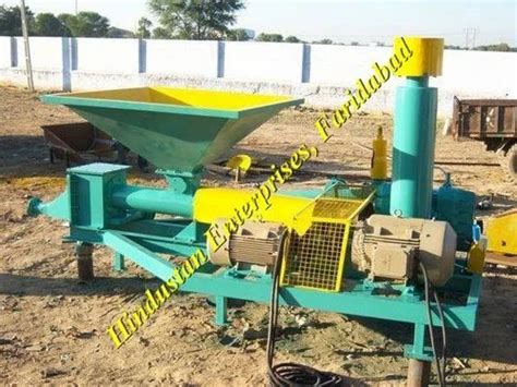 Manufacturer of Concrete Buckets for Tower Crane & Concrete Mixer ...