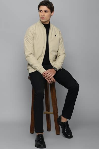 Buy Men Casual Khaki Solid Jacket Online - 783221 | Louis Philippe