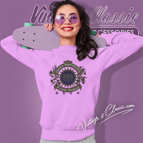 Henry Weinhards Private Reserve Beer Shirt - Vintagenclassic Tee