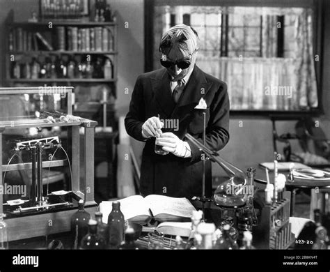 H g wells invisible hi-res stock photography and images - Alamy