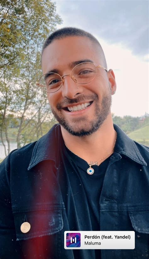 Tyler hynes s girlfriend who is she his love life updates updated on ...