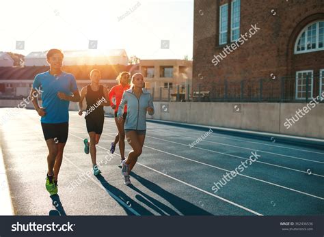 Professional Runner Running 的图像结果