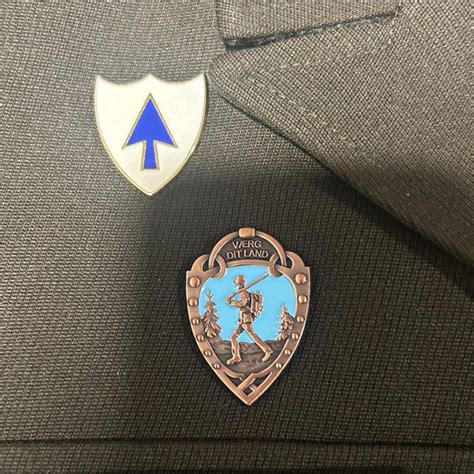 Large Norwegian Foot March Badge - Etsy