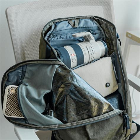 Able Carry Daybreaker 2 Review | One Tech Traveller