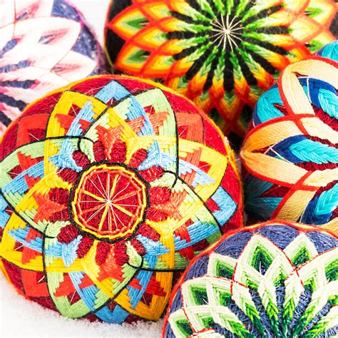 Friendship Balls Temari