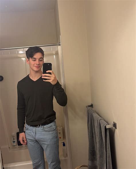 Picture of Dylan Kingwell in General Pictures - dylan-kingwell-1667662921.jpg | Teen Idols 4 You