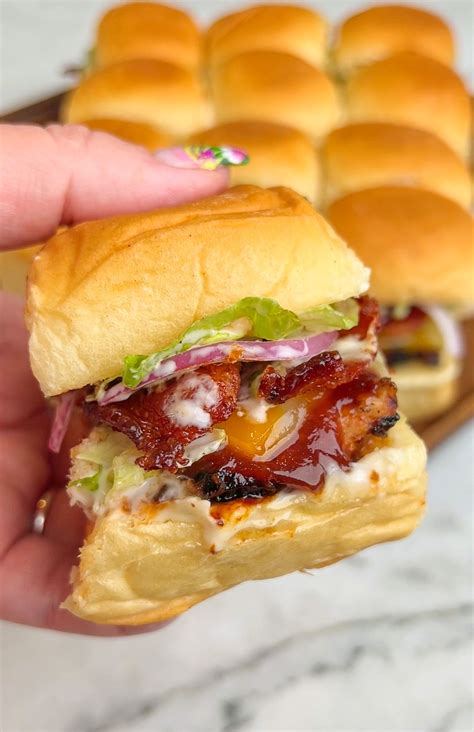 Bacon Ranch BBQ Chicken Sliders | Recipe | Recipes, Cooking recipes, Food