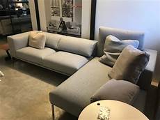cassina divani outlet divano con penisola moov cassina a prezzo outlet cassina divani outlet divano con penisola moov cassina a prezzo outlet
