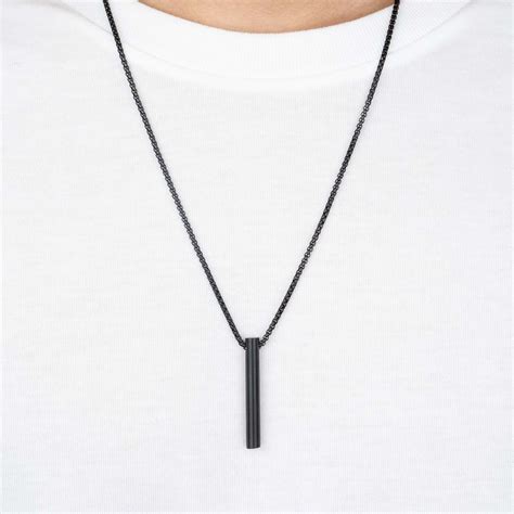 Shop Best Waterproof, Anti-Tarnish Necklace for Men Online | Mesmerize