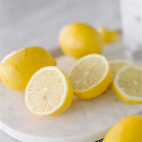 Why Start Every Day With Warm Lemon Water - Honest & Well