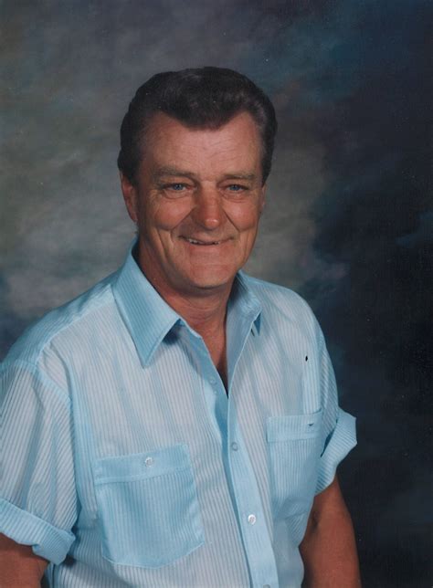 Elroy Bakke - Boulger Funeral Home