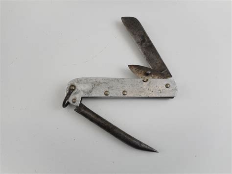 WWII CANADIAN MARLIN SPIKE KNIFE - Switzer's Auction & Appraisal Service