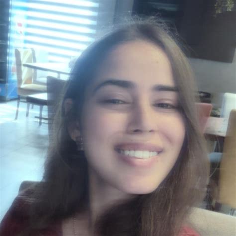 Rishika - Maths teacher in New Delhi - ₹900/h