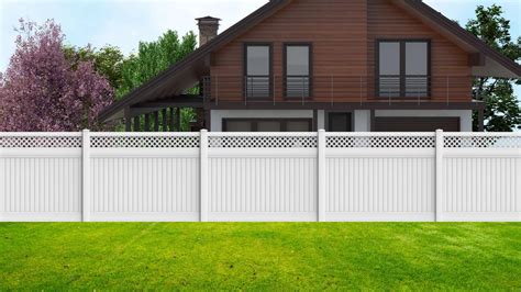 Vinyl Privacy Fence With Lattice Top