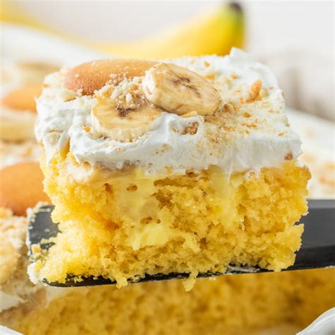 Banana Pudding Poke Cake - Noble Pig