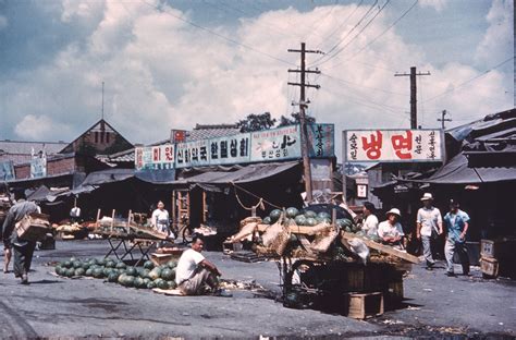 50 Fascinating Color Photographs Capture Everyday Life in South Korea in the 1950s ~ Vintage ...
