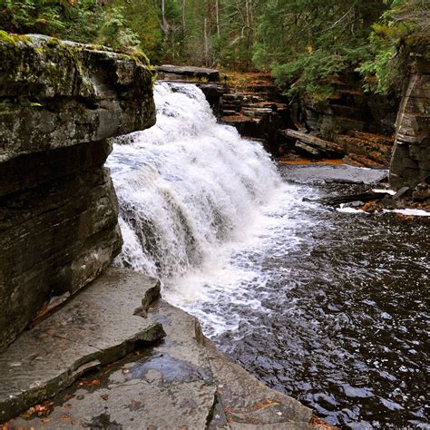 The Most Beautiful Hikes in Michigan's Upper Peninsula | Beautiful ...