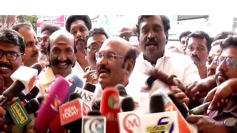 Memorising a script is easy: Jayakumar mocks actor-politician Vijay