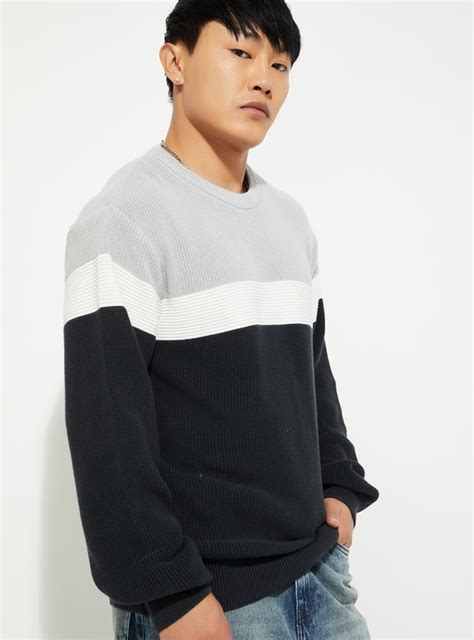 Buy URB_N Men Colourblock Sweater Online at just Rs. 1599.0 ...
