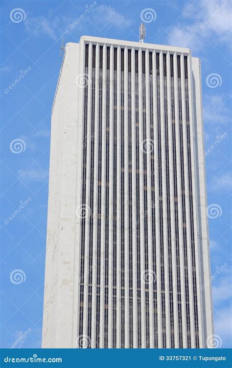 Aon Center, Chicago editorial photo. Image of architecture - 33757321