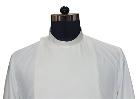 Alb with Button Closure – JOHA VESTMENTS